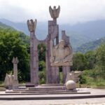 Тактические уловки Нжде